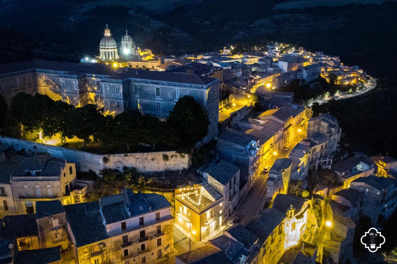 Fico - Finestra Contemporanea Ragusa Exterior foto